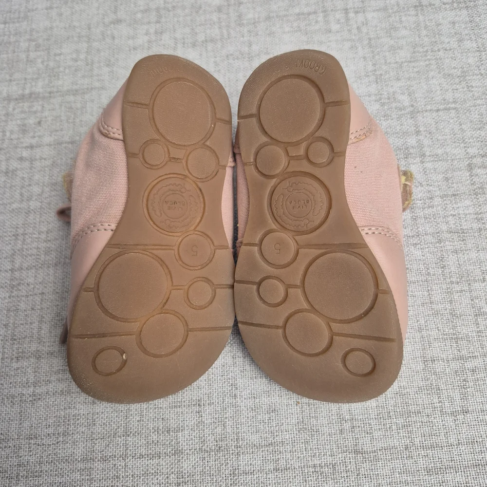​Livie & Luca Pink Canvas & Leather Sneakers - Gold Metallic Accent - Size 5M